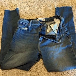 Wonen’s Abercrombie Super skinny ankle high rise jeans size 29/8R